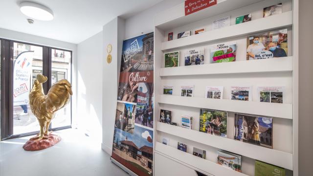 L'office de Tourisme Bourg en Bresse destinations vous acueille au 6 avenue Alsace Lorraine à Bourg en Bresse