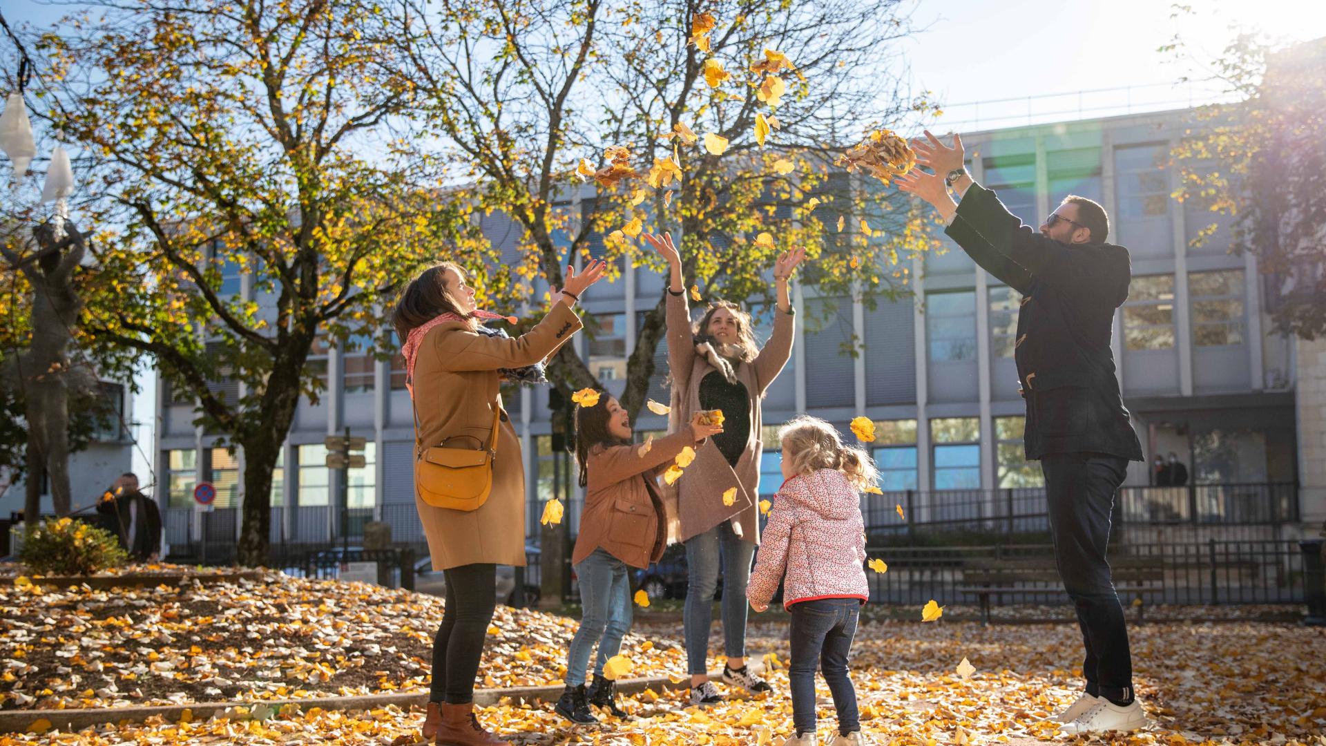 Bbd Bourg Centre Ville Automne 074©morganemonneret