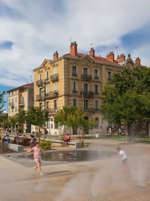 Rues Piétonnes Bourg En Bresse(26)©pierre Jayet