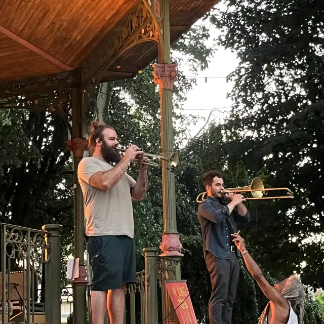 Jeudi Du Kiosque4otbbd Rotated