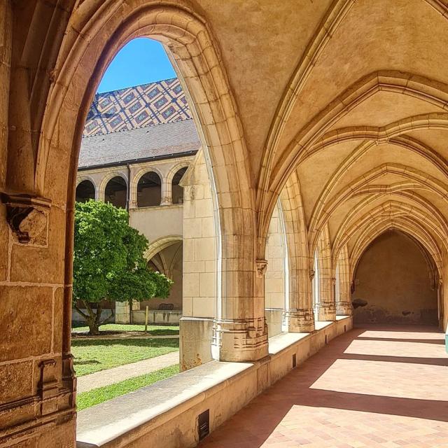 Instagram #monastereroyaldebrou