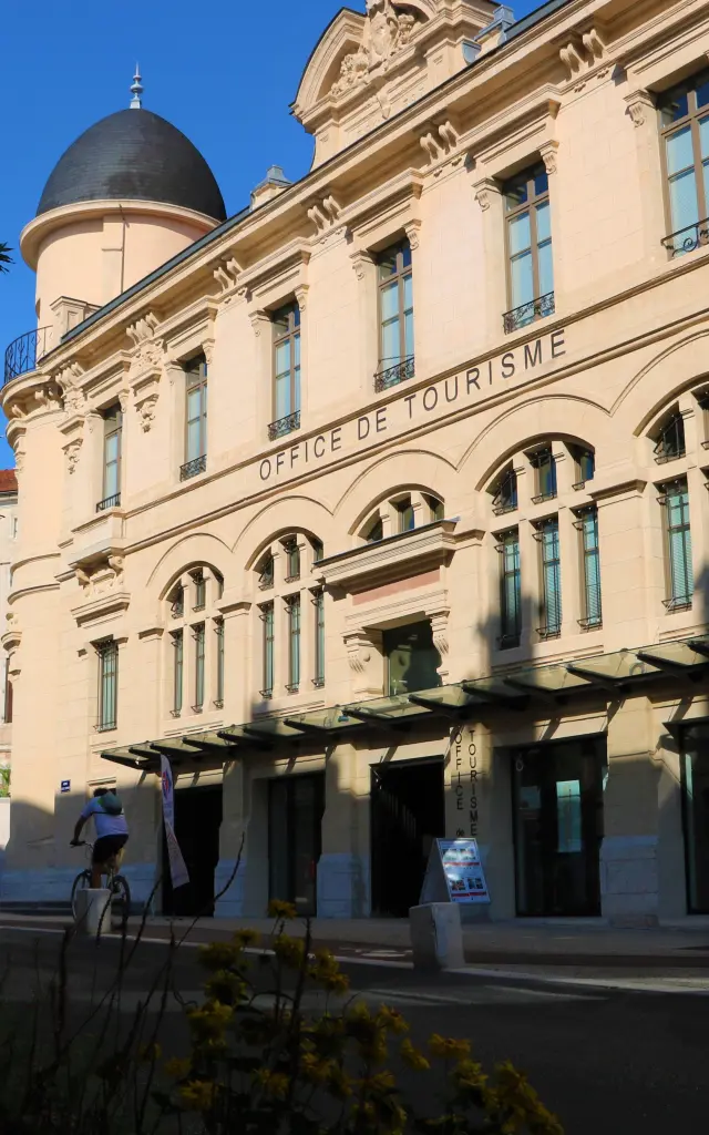 Facade Ot Beb Anne Czwiekala 6