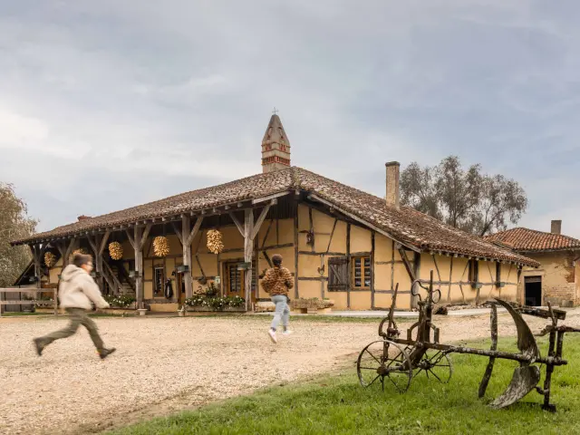 Ferme Auberge Du Grand Colombier Vernoux