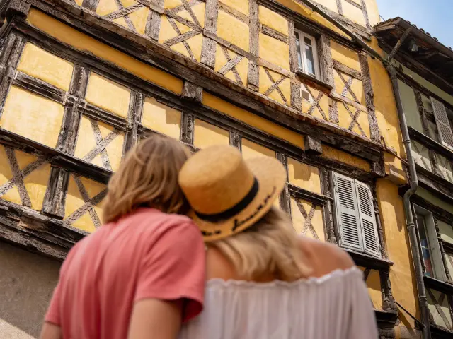 Quartiers Anciens - Maison Hugon - maison a colombages