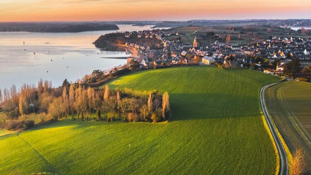 Saint-Suliac from the sky
