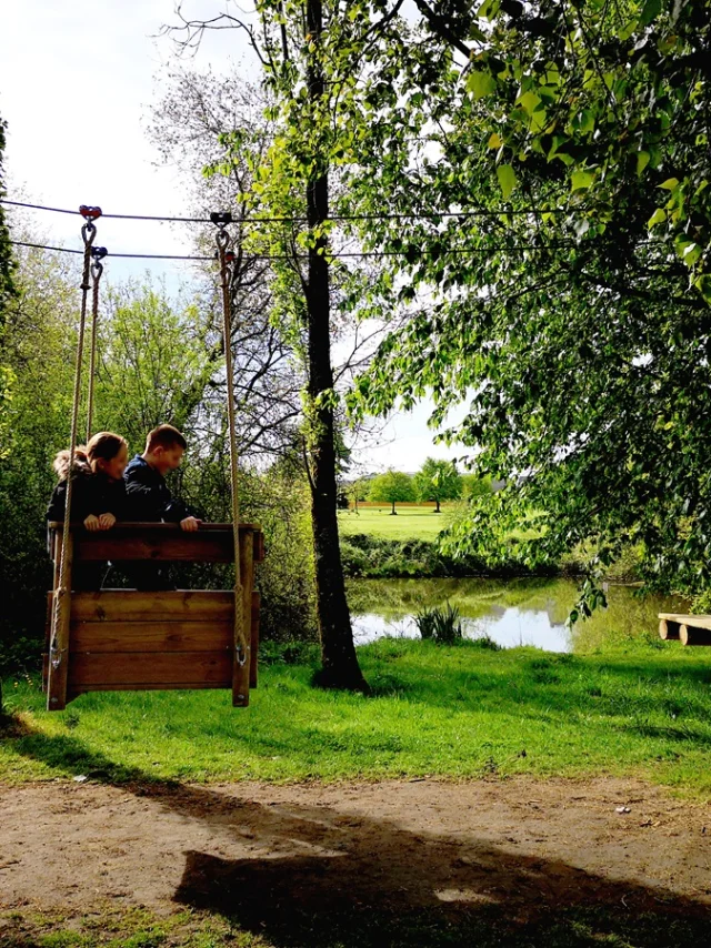 parc de loisirs à Saint-Aubin-du-Cormier