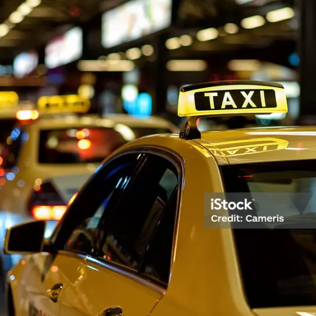 Sign of a waiting taxi