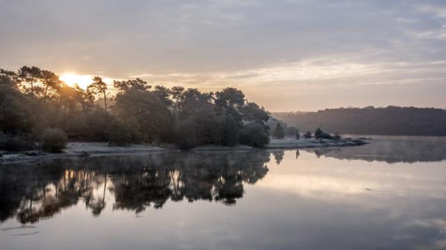 Meer van Viviane, kasteel van Comper, Concoret. Bretagne