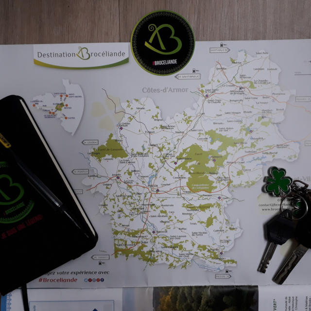 Carte, carnet & clés