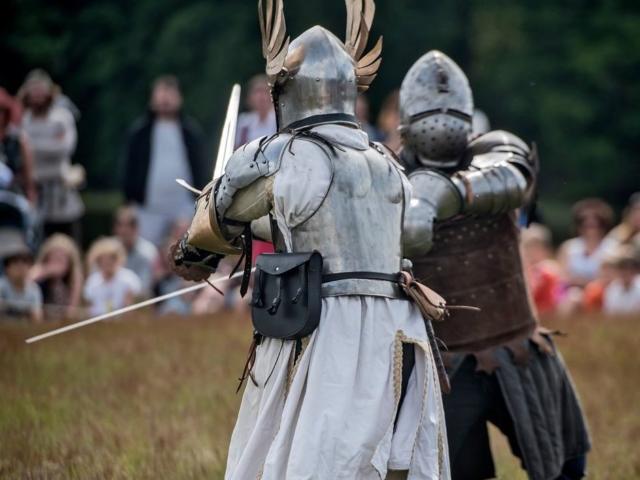 Pfingsten Von König Artus
