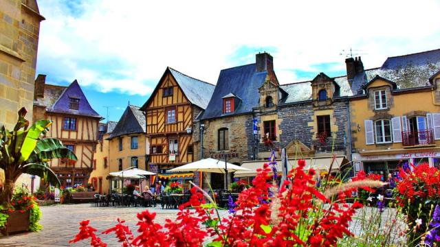 #Malestroit Bouffayplein