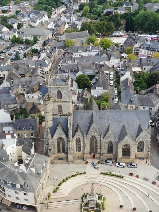Vue Aerienne Centre Historique ©ploërmel Commuanuté