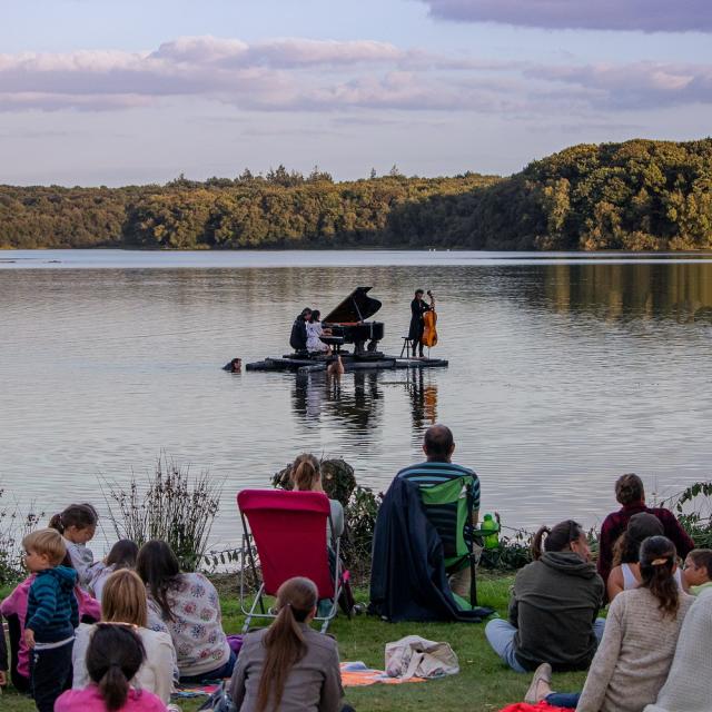 Mercredis Du Lac