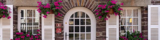 Concoret Maison Schiste Rouge ©rivrin