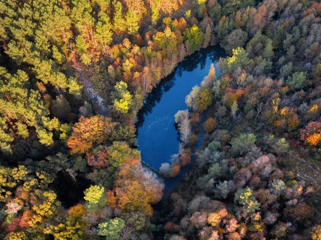 Le Val Sans Retour, el Hada Espejo desde el aire