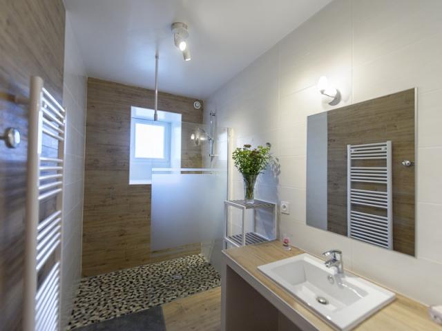 Casa rural le Val des fées en Concoret