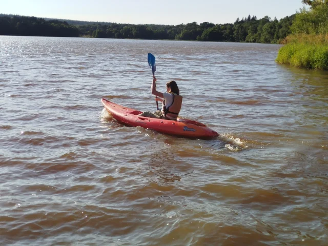 Visueel om La Base Nautique De Paimpont 1 te illustreren