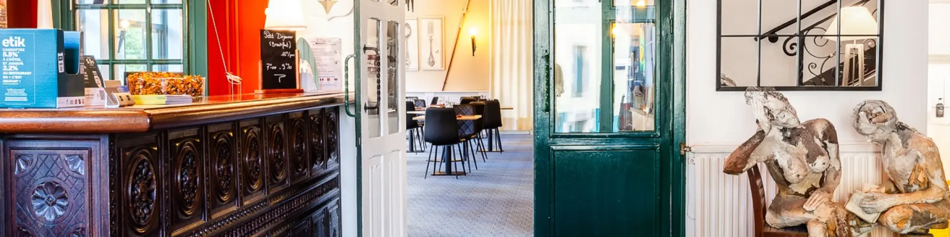 accueil hôtel du château Josselin