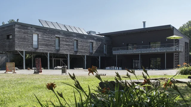 Auberge Voyajoueurs ©Cecile Serrell