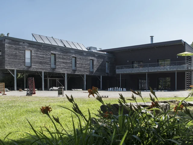 Auberge Voyajoueurs ©Cecile Serrell