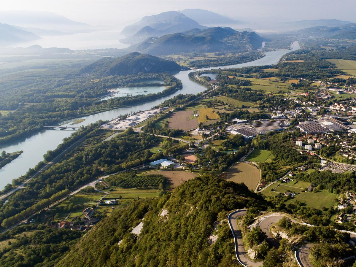 A vélo sur le Grand Colombier Office de Tourisme Bugey Sud Grand
