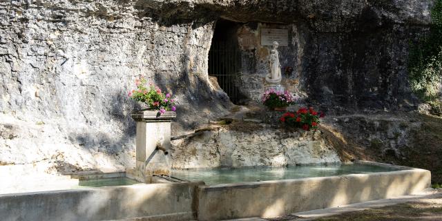 fontaine adoue