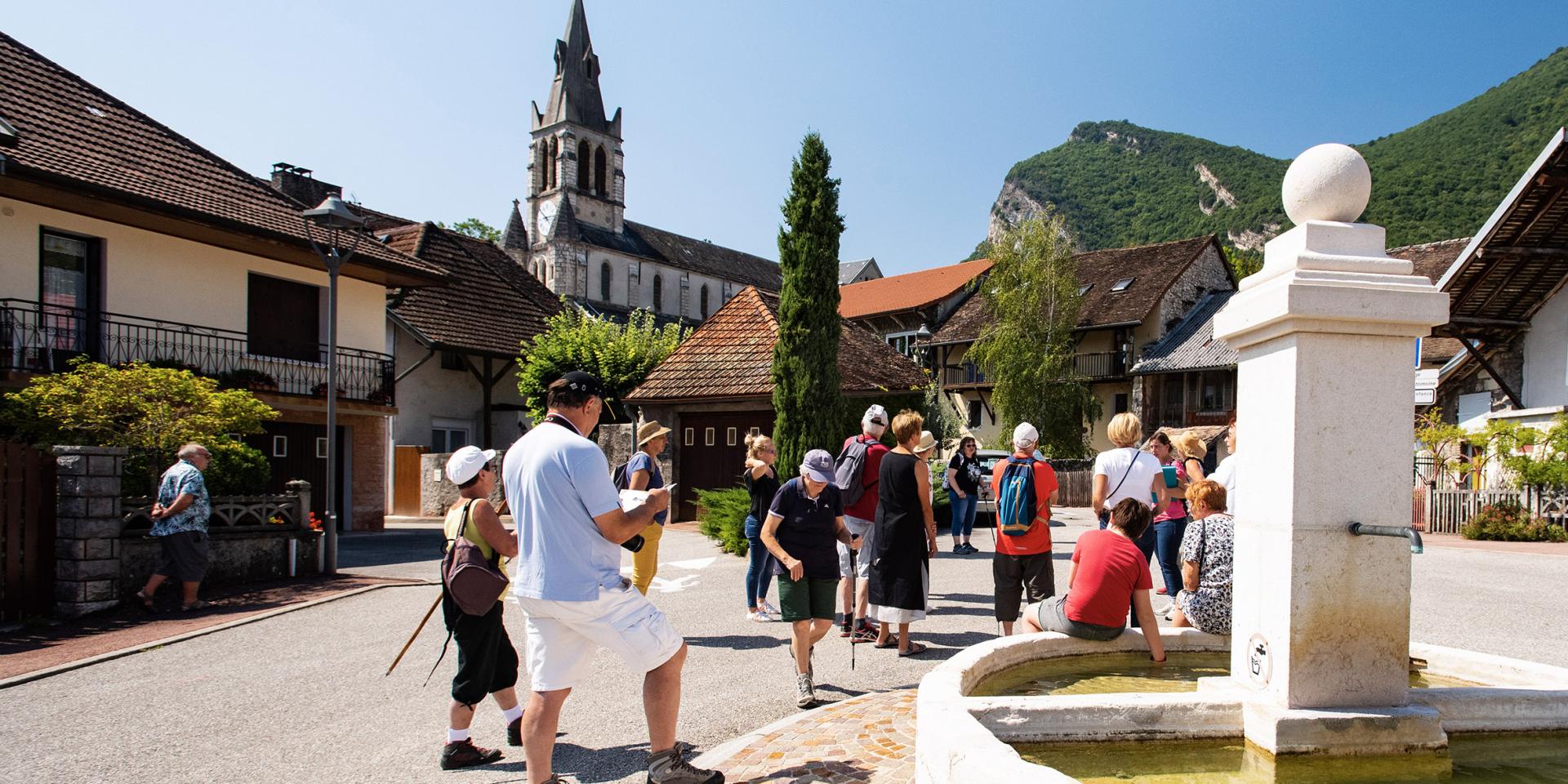 Visite guidée de l'Office de Tourisme dans le bourg ancien de Culoz