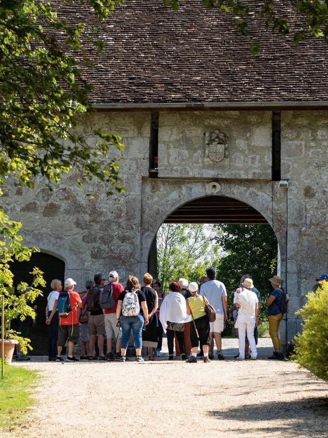 Visite guidée de l'Office de Tourisme au Chateau de Montvéran à Culoz