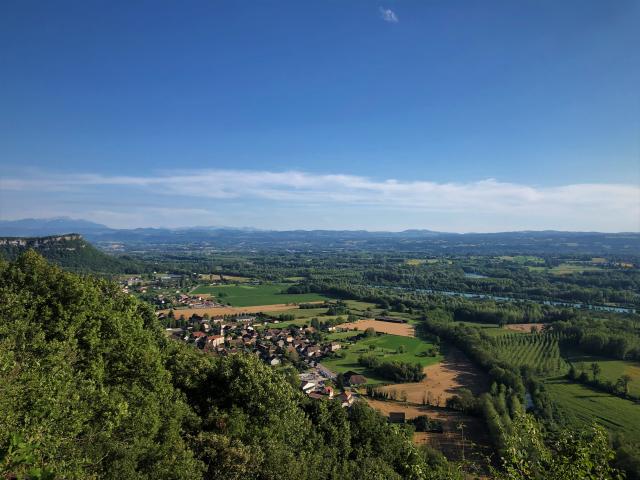 Panorama depuis le Sentier de l'eau à Bréngnier-Cordon