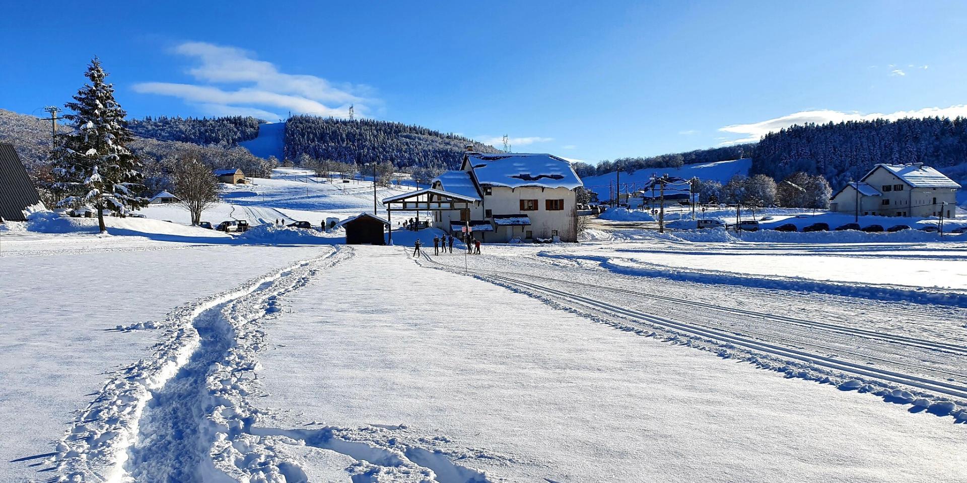 La station des Plans d'Hotonnes sur le Plateau de Retord