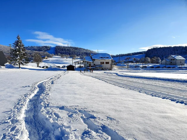 La station des Plans d'Hotonnes sur le Plateau de Retord