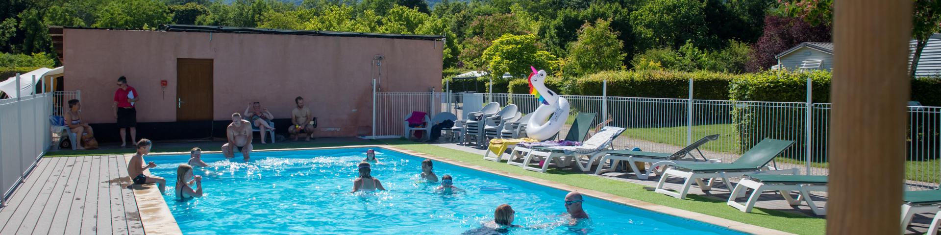 Camping du Vaugrais à Artemare