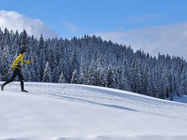 Cross country skiing in Lachat