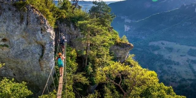 Nuit En Paroi Via Ferrata Pont002 Xp Stylemillau