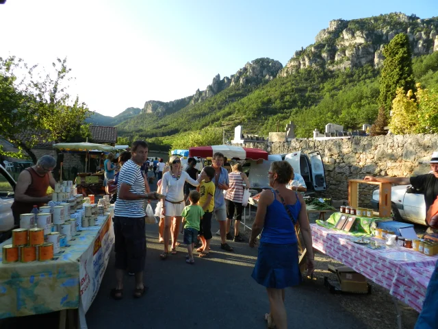 Liaucous Marche