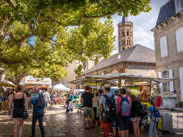 Marche Place Foch Rue De Millau009faustine Costes Min 1