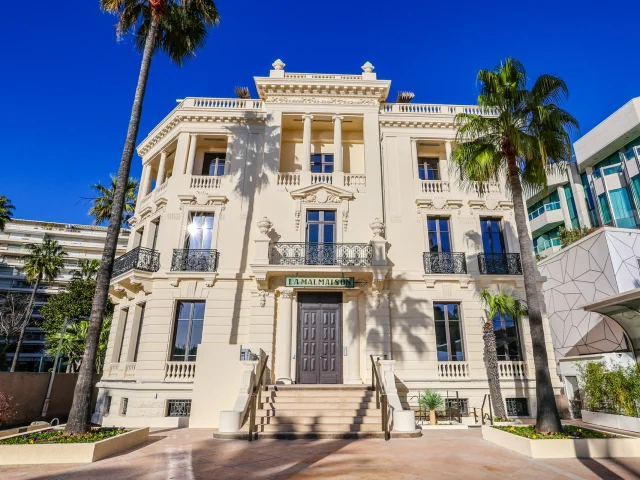 La-Malmaison@Mairie-de-Cannes.jpg