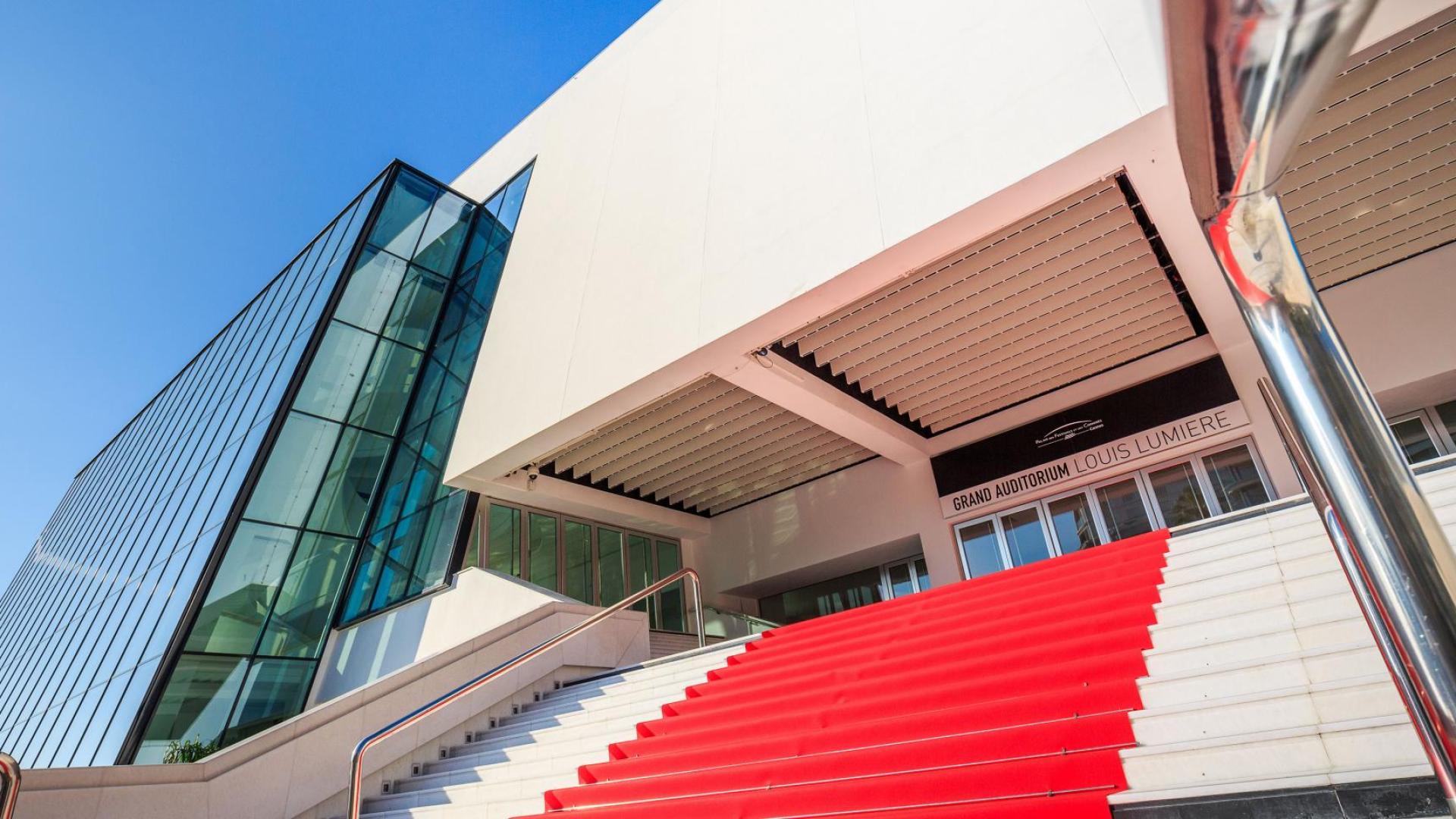 Organize your event at le Palais des Festivals et des Congrès de Cannes ...