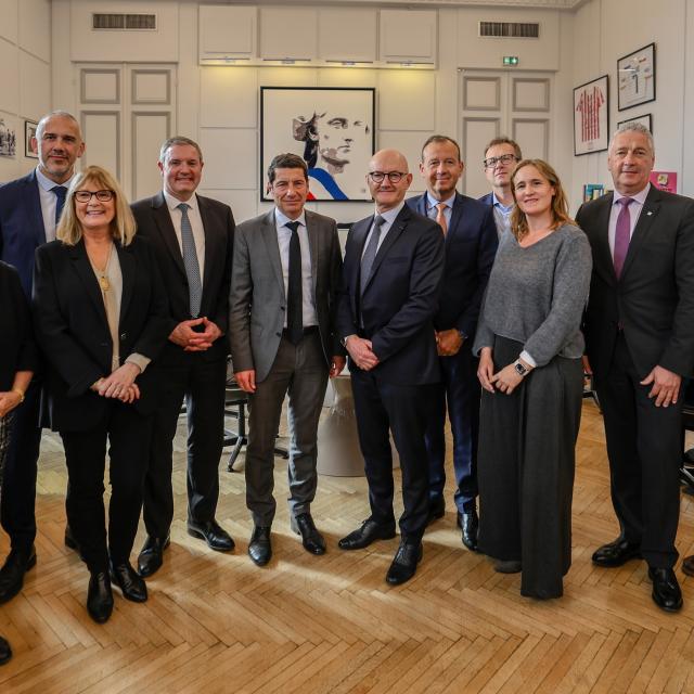 Les Equipes Du Palais Mairie Et De Rx France C Mairie De Cannes