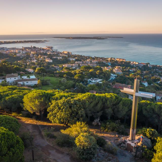 Balade Croix Des Gardes Cannes4©isabelle Fabre