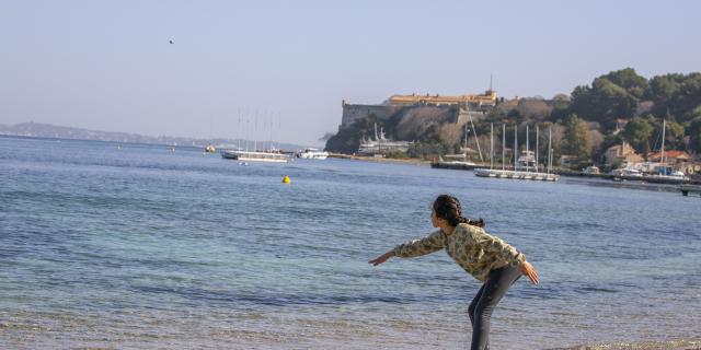 Cannes Iles Ste Marguerite Famille Plage Debarcadère@palais Festivals Cannes