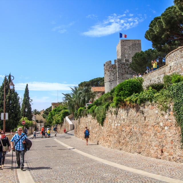 Tour Carrée Suquet Cannes