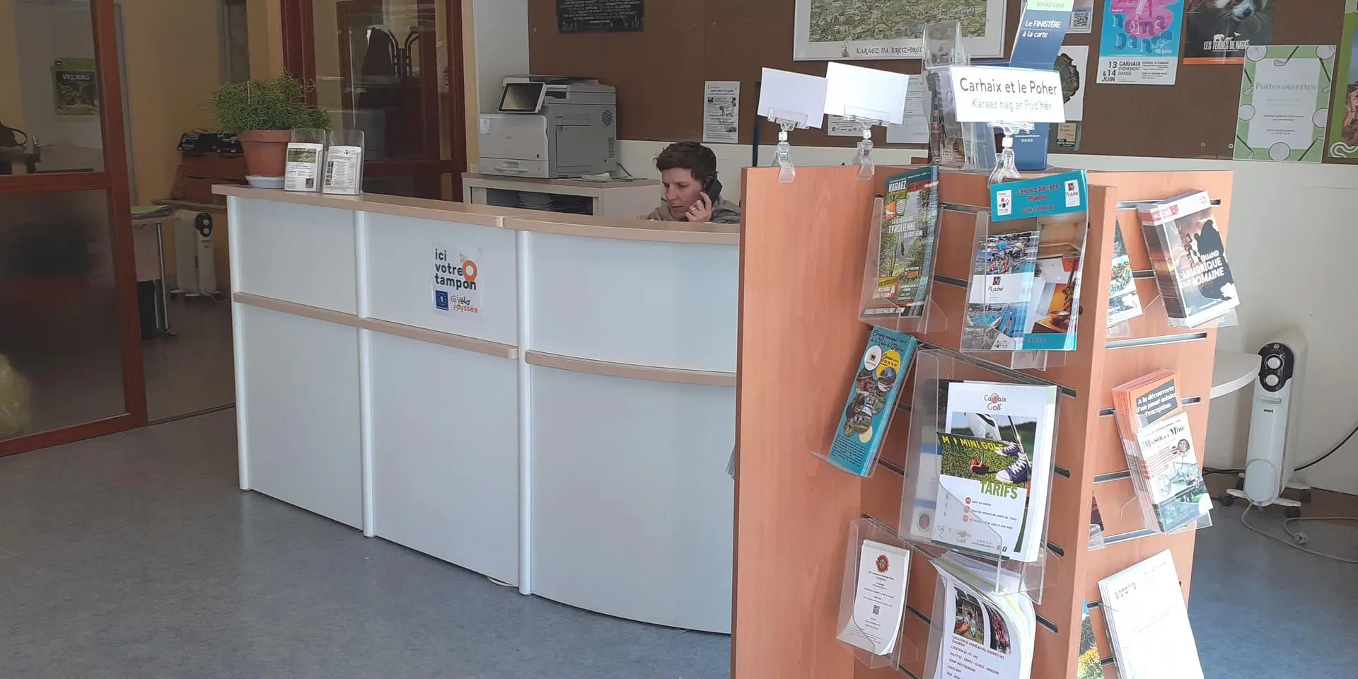 Intérieur Banque Accueil Horizontal Web