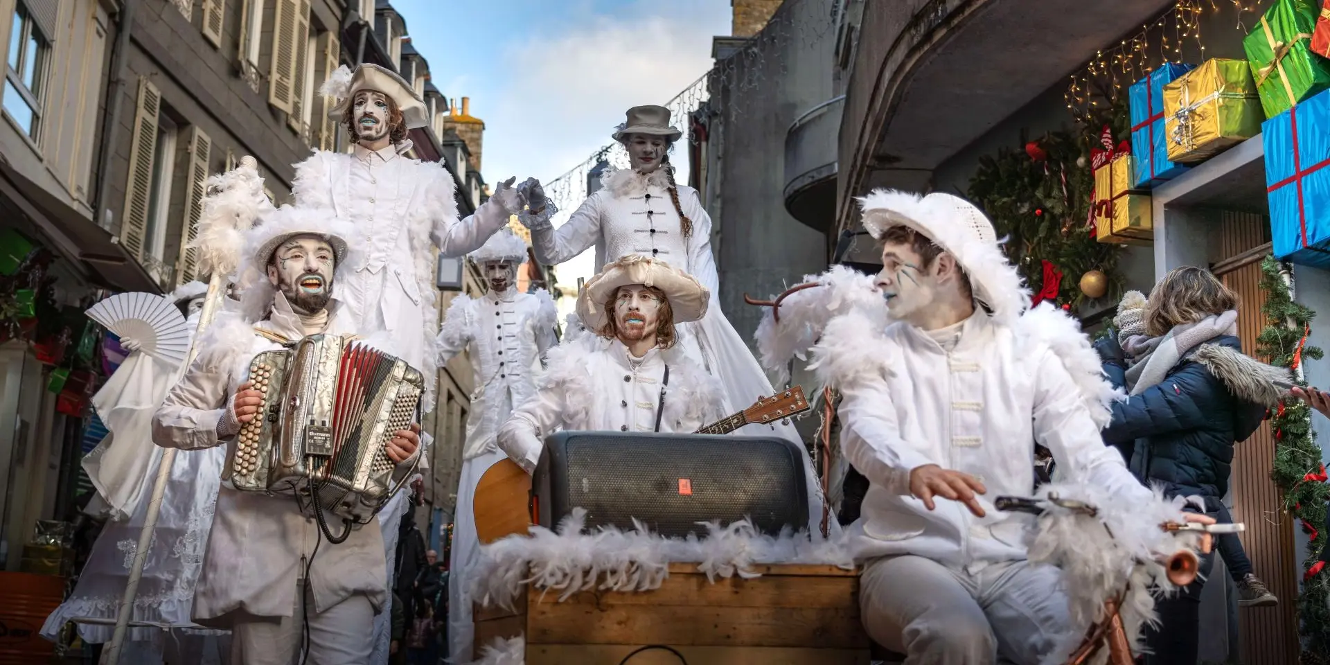 Voie Lactee Cie Cirque En Spray Web