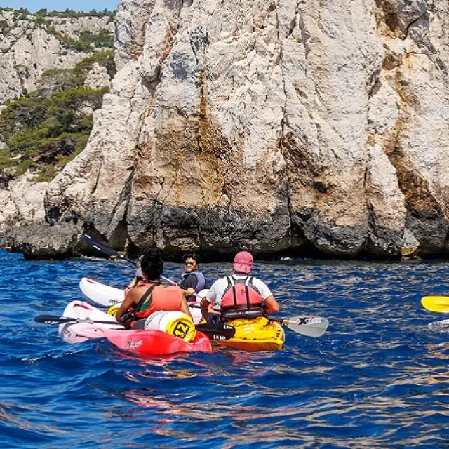 LO KAYAK