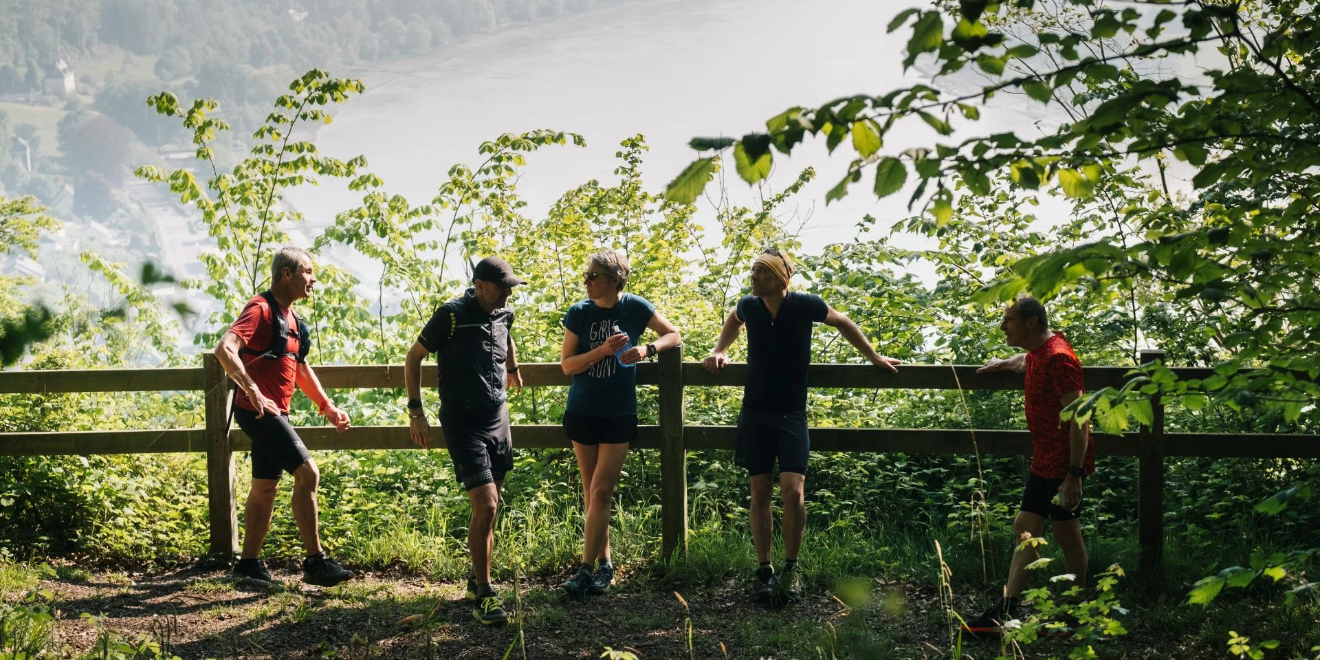 Rives En Seine May 2022 Pause Active Course A Pied Trailers Devant Le Panorama De Villequier Simon Pouyet