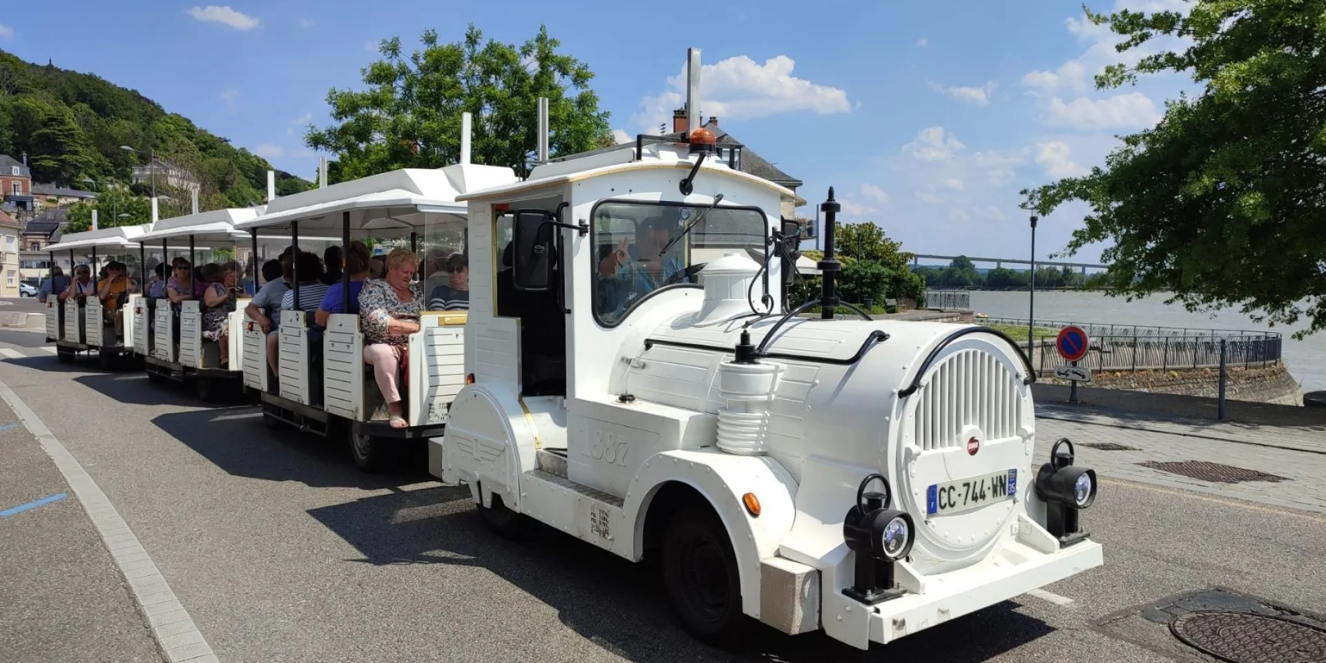 Rives En Seine Caudebec Juni 2023 Ausflug Petit Train Touristique Csnt