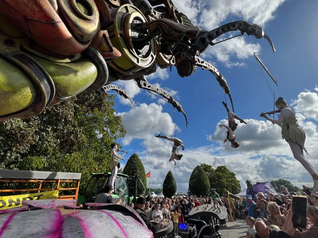 Fete Du Cidre Et De La Pomme Caudebec En Caux Septembre Normandie Parade 5