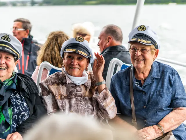 2025 Printemps Shooting Bateau Sur La Seine Caudebec En Caux Agence Bonne Heure 1