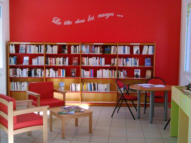 Etalondes Bibliotheque (8)